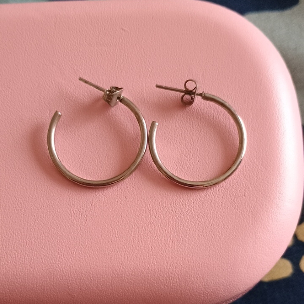 Vintage Elegant Hoop Earrings